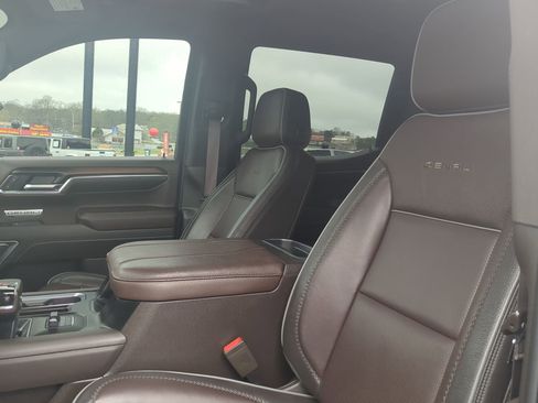 Used 2024 GMC Sierra 1500 Denali w/ Technology Package image 15