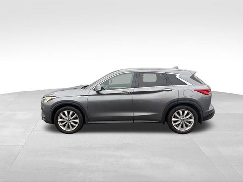 Used 2019 INFINITI QX50 Essential w/ Premium Heat Package image 7