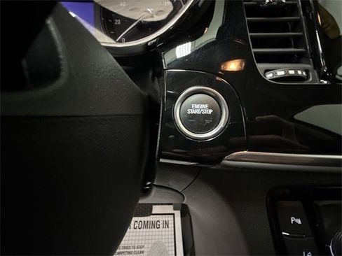 Used 2022 Buick Encore Preferred w/ Safety Package II image 47