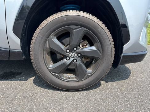 Used 2019 Toyota RAV4 XSE AWD/4WD image 11