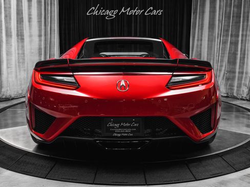 Used 2017 Acura NSX AWD/4WD image 4