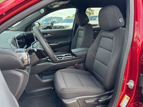 New 2026 Chevrolet Equinox LT image 9