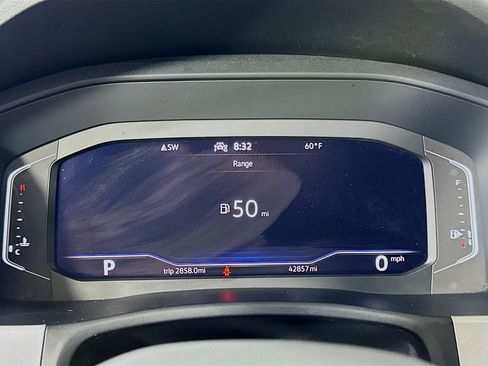 Used 2022 Volkswagen Atlas SE image 25