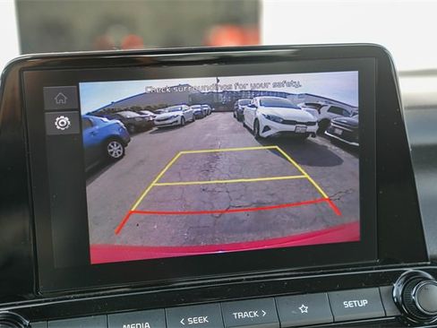 Certified 2023 Kia Forte LXS image 24