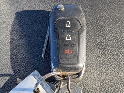 Used 2018 Ford F150 XLT image 31