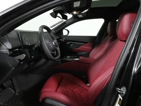 Used 2026 BMW 530i xDrive w/ Premium Package image 3