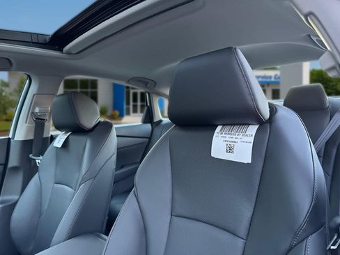 New 2025 Honda Accord EX-L image 16