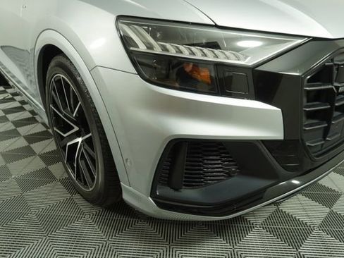 Used 2021 Audi Q8 Prestige w/ Prestige Package image 10