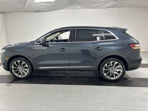 Used 2023 Lincoln Nautilus Reserve w/ Equipment Group 201A AWD/4WD image 6