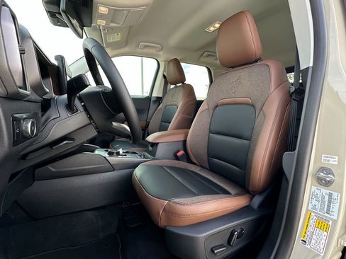 New 2025 Ford Bronco Sport Outer Banks w/ Outer Banks Tech Package+ image 36