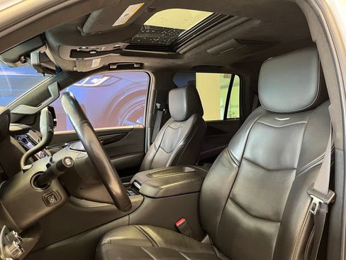 Used 2019 Cadillac Escalade Platinum AWD/4WD image 20