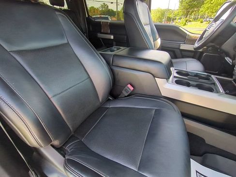 Used 2019 Ford F250 Lariat w/ Lariat Ultimate Package AWD/4WD image 34
