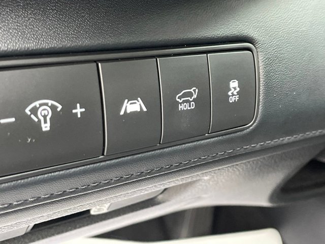 Used 2021 Hyundai Santa Fe Limited w/ Cargo Package AWD/4WD image 18