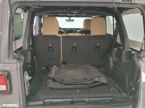 Used 2023 Jeep Wrangler Sport S w/ Sun And Sound Package image 23