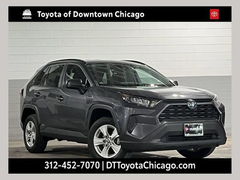 Used 2021 Toyota RAV4 LE AWD/4WD image 1