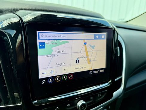 Used 2021 Chevrolet Traverse Premier w/ LPO, Floor Liner Package AWD/4WD image 25
