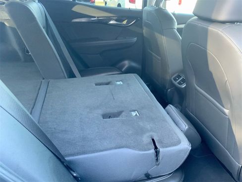 Used 2025 Buick Envision Preferred image 31