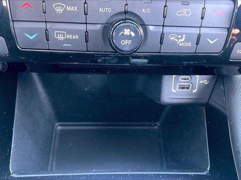 Used 2022 Jeep Compass Limited image 20