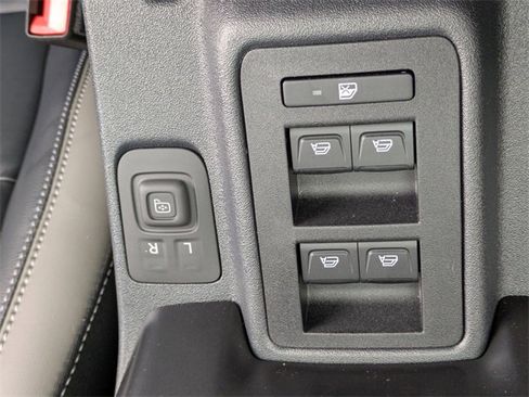 New 2025 Ford Bronco Outer Banks image 25