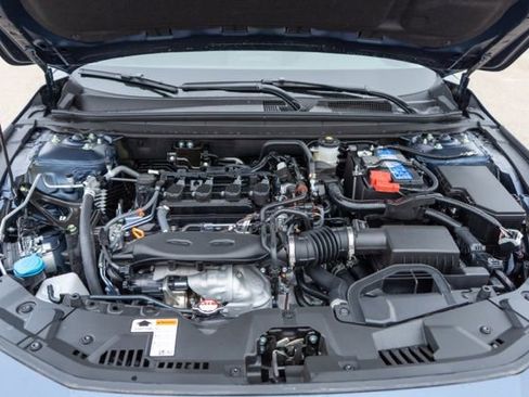 Used 2025 Honda Accord SE image 25