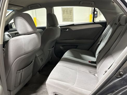 Used 2010 Toyota Avalon XL FWD image 21