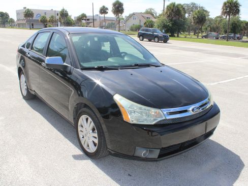 Used 2011 Ford Focus SEL w/ 301A Rapid Spec Order Code FWD image 30