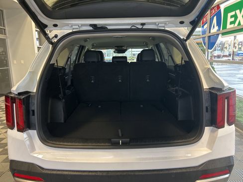 New 2026 Kia Sorento EX AWD/4WD image 10