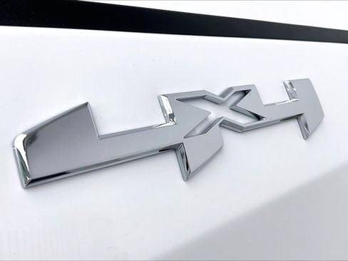 Used 2026 GMC Sierra 1500 Pro w/ Graphite Edition image 7