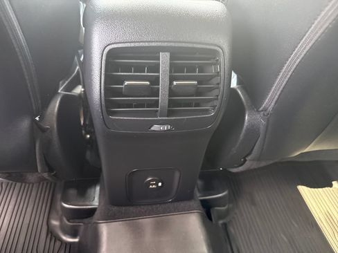 Used 2021 Ford Escape SEL AWD/4WD image 22