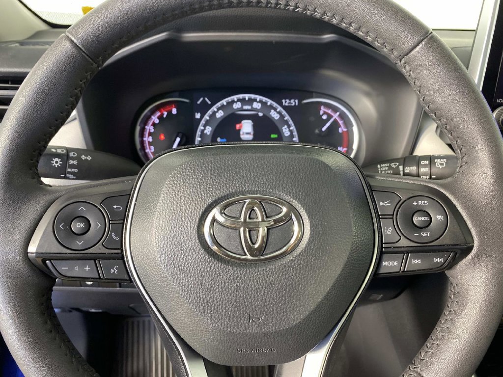 Used 2024 Toyota RAV4 XLE w/ Convenience Package AWD/4WD image 20