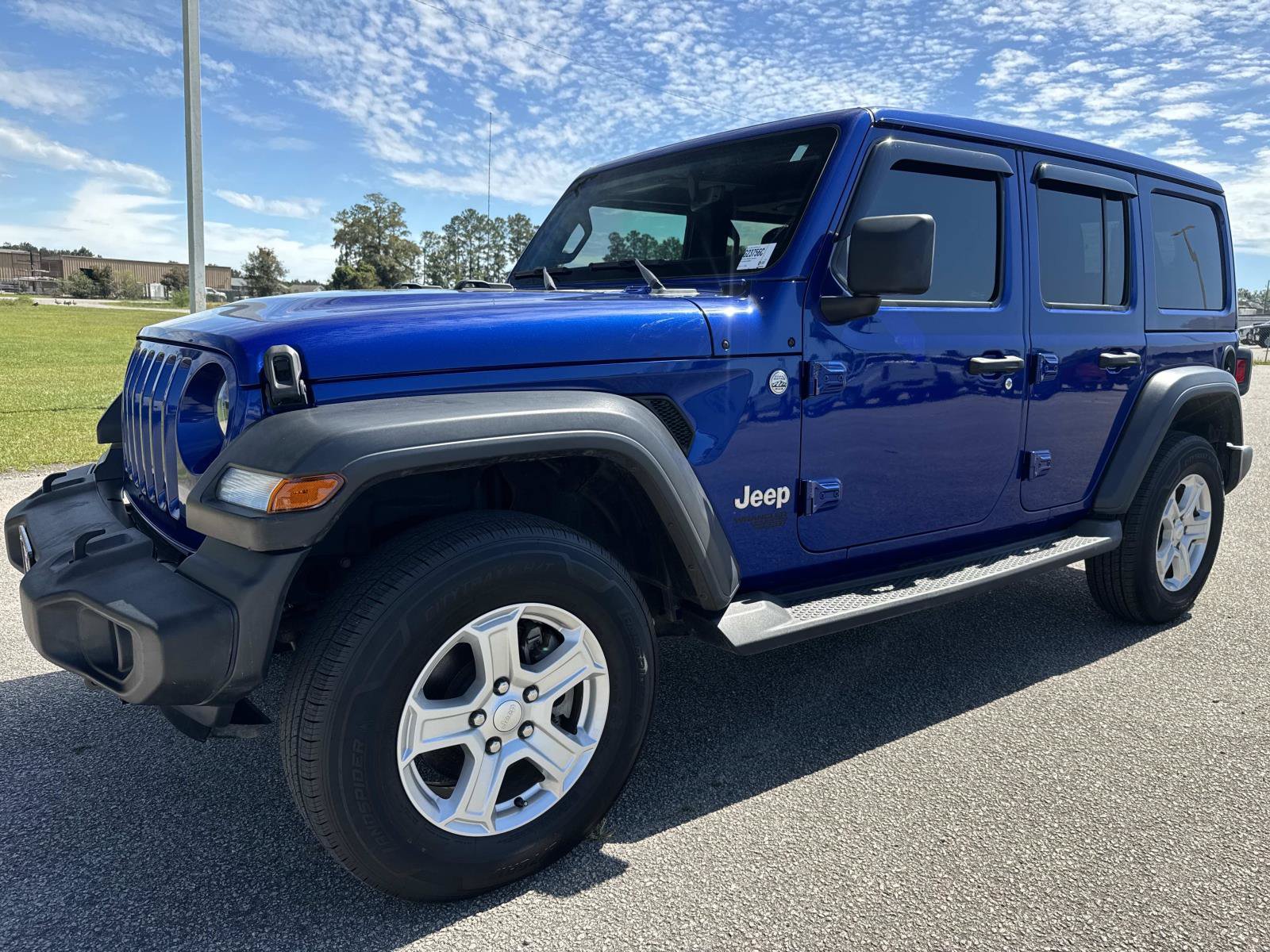 Used 2020 Jeep Wrangler Unlimited Sport S w/ Sun And Sound Package AWD/4WD image 8