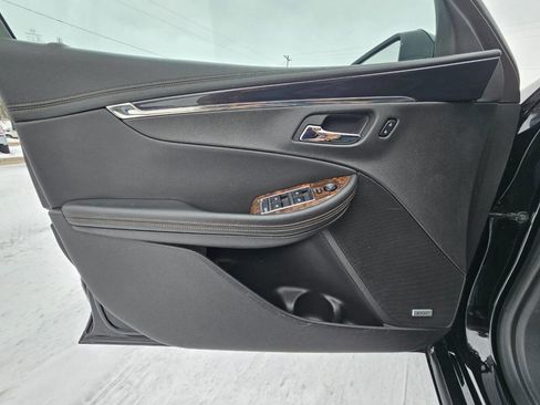 Used 2014 Chevrolet Impala LT image 9