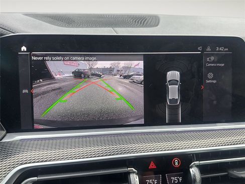 Used 2021 BMW X6 xDrive40i w/ M Sport Package image 19