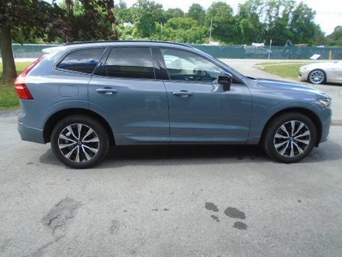 Used 2024 Volvo XC60 B5 Plus w/ Climate Package AWD/4WD image 9