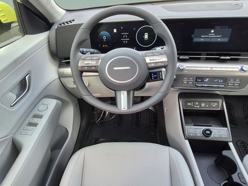 New 2026 Hyundai Kona Limited FWD image 12