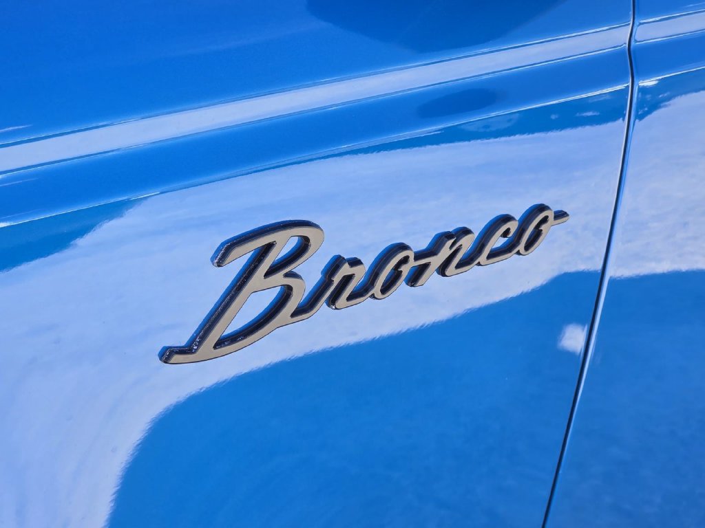 Used 2023 Ford Bronco Badlands AWD/4WD image 38