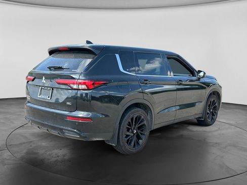 Used 2023 Mitsubishi Outlander SEL Black Edition AWD/4WD image 9