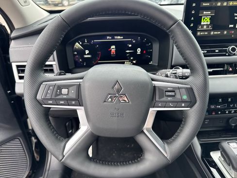 New 2026 Mitsubishi Outlander SEL AWD/4WD image 8