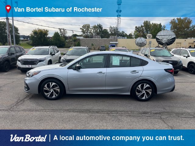 Certified 2024 Subaru Legacy AWD/4WD image 2