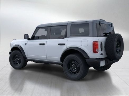 New 2026 Ford Bronco Big Bend w/ Black Diamond Package image 4