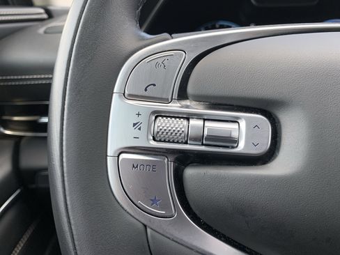 Used 2024 Genesis GV80 3.5T Prestige Signature AWD/4WD image 19