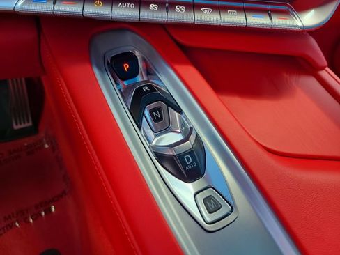 Used 2027 Chevrolet Corvette Stingray Coupe RWD image 29