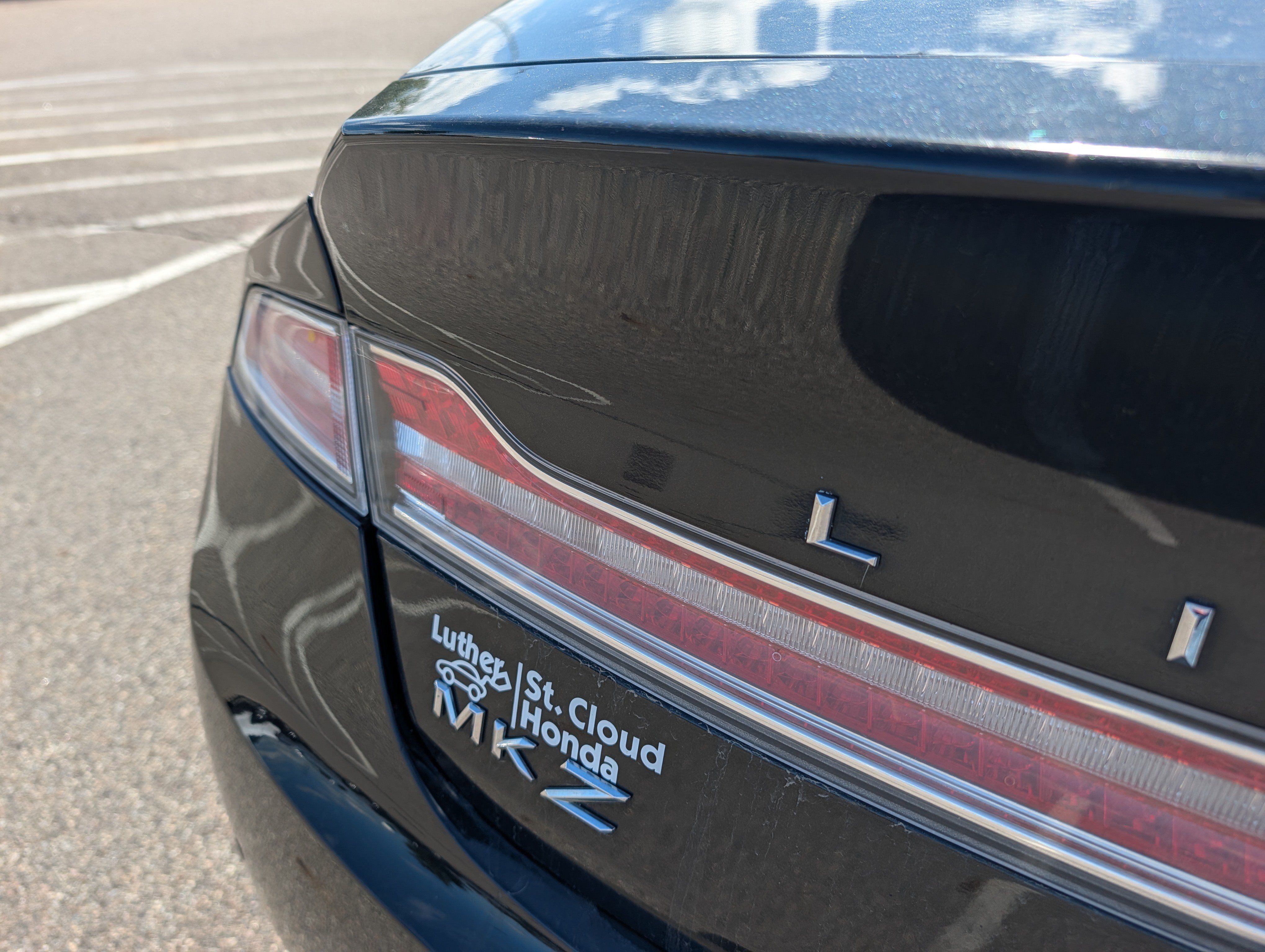 Used 2015 Lincoln MKZ w/ Equipment Group 101A Select FWD image 17