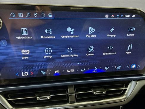 New 2025 Chevrolet Equinox EV LT image 7