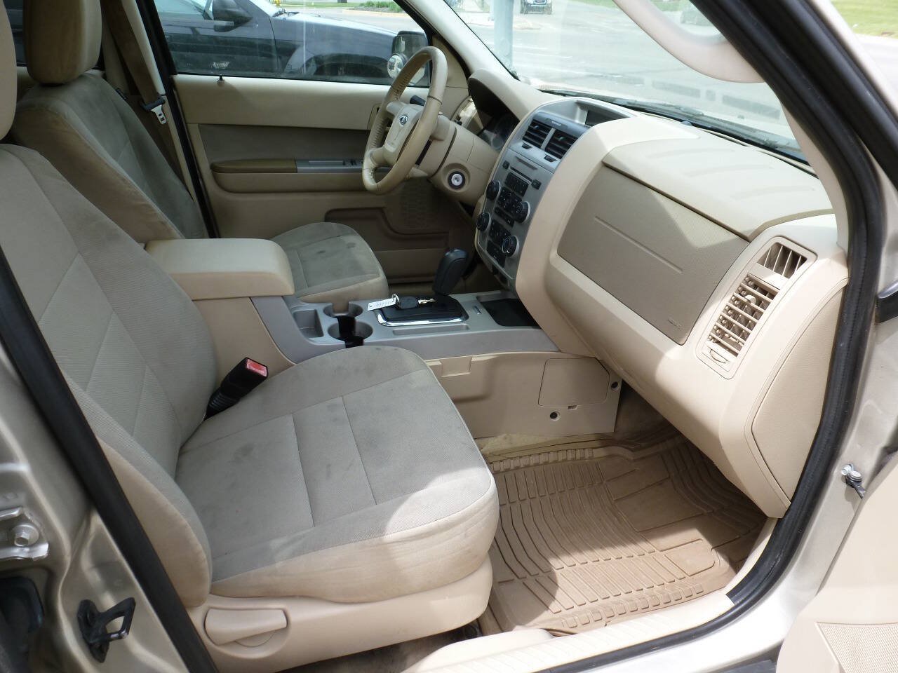 Used 2012 Ford Escape XLT AWD/4WD image 11