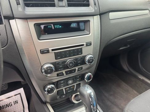 Used 2012 Ford Fusion SE image 17