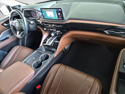Certified 2025 Acura MDX w/ Technology Package FWD image 20