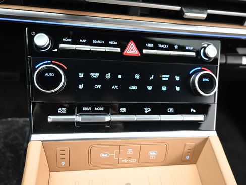 New 2026 Hyundai Santa Fe Calligraphy AWD/4WD image 18