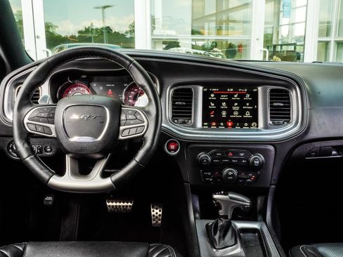 Used 2021 Dodge Charger SRT Hellcat RWD image 19