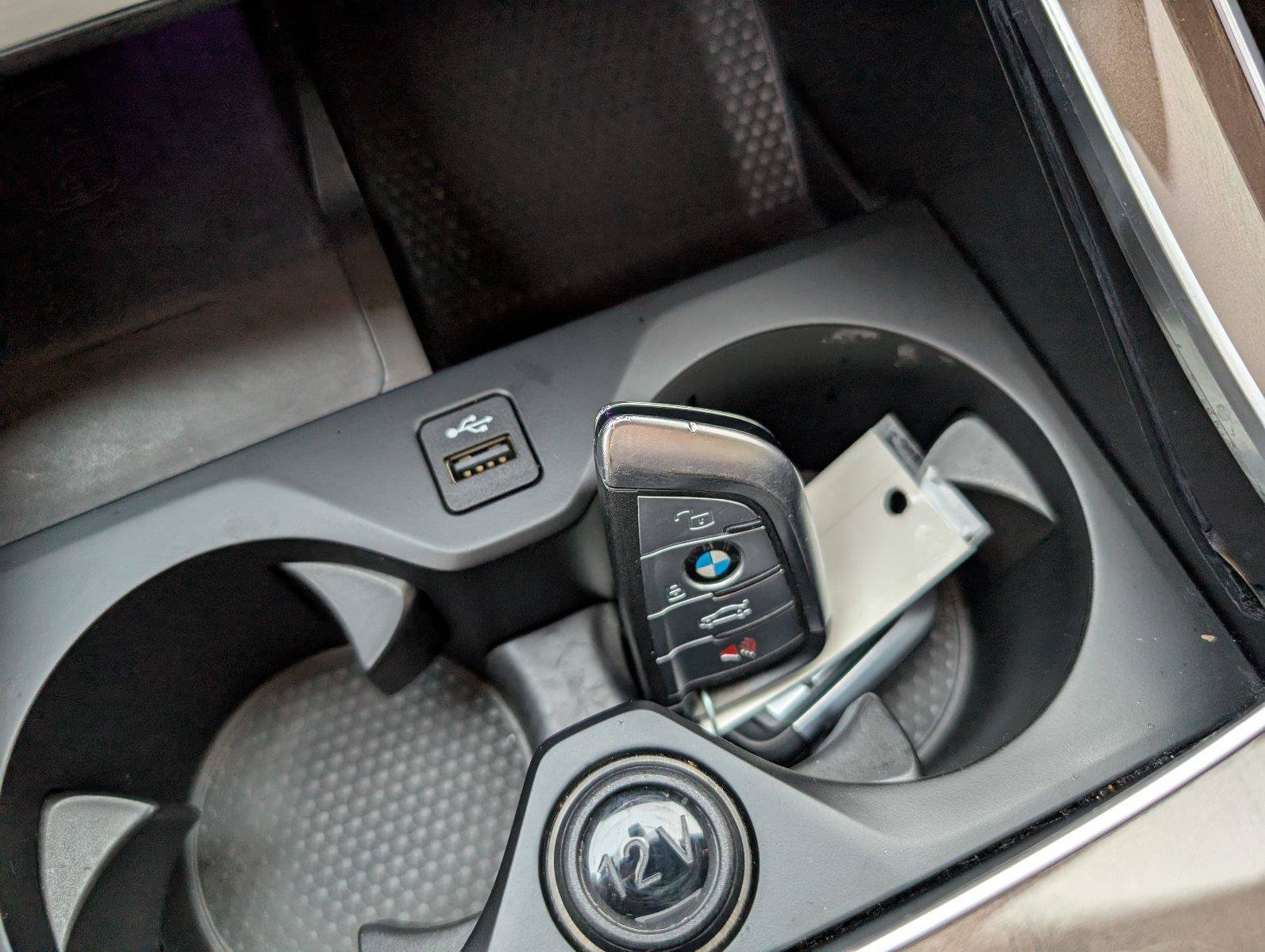 Used 2022 BMW X5 sDrive40i w/ Luxury Seating Package RWD image 21